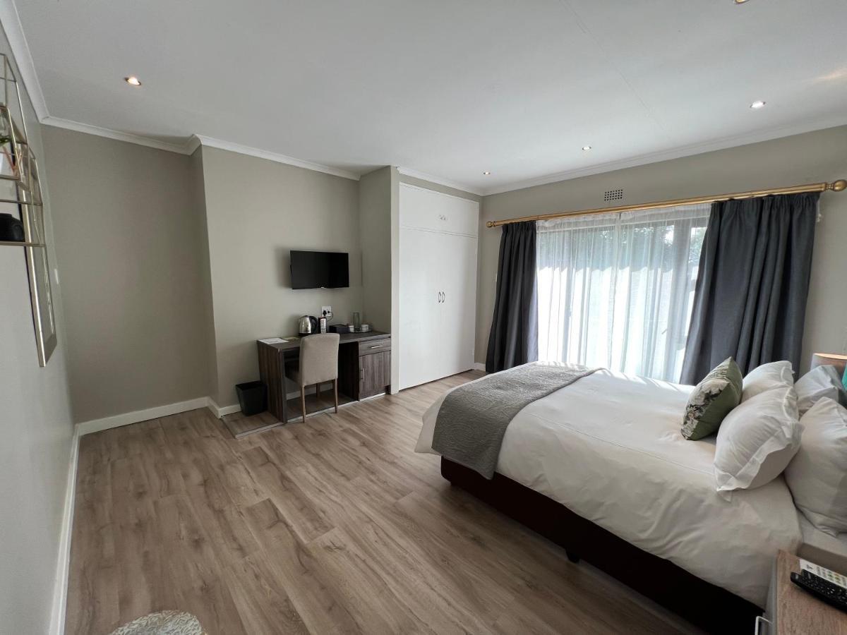 Le'Ciara Luxury Guest House 约翰内斯堡 外观 照片